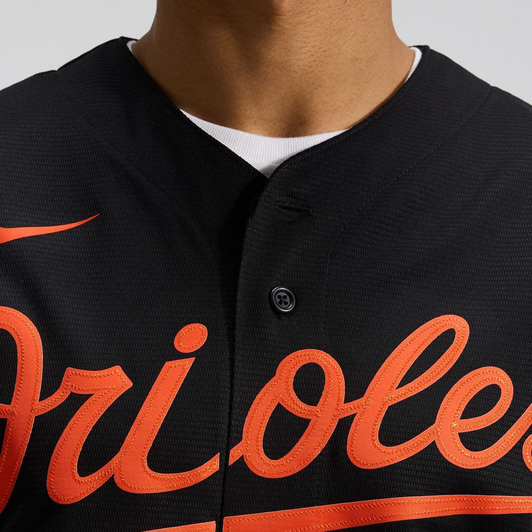 Baltimore Orioles Nike Road Replica Team Jersey - Gray